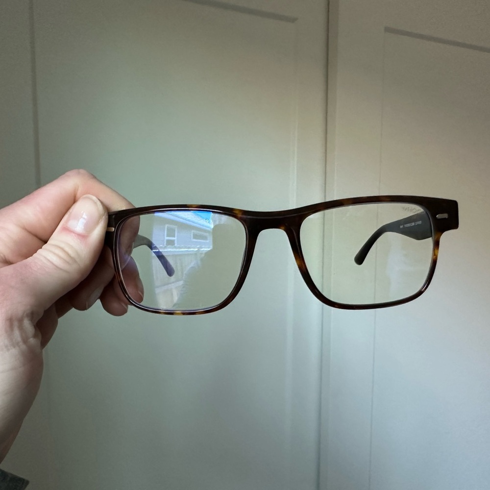 Whoop Blue Light blocking glasses